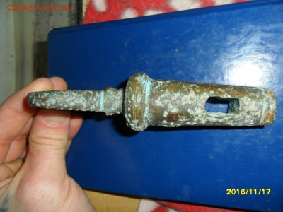 Медная накладка и возможно часть самовара или графина - SAM_1673.JPG
