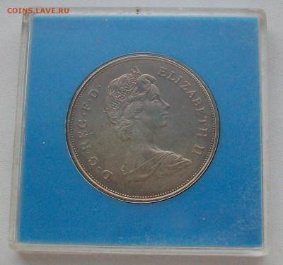 Крона(шайба) !!! Великобритания 25 пенсов 1980 в коробке - 100_6174