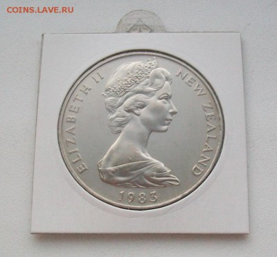 Крона шайба Новая Зеландия 1 доллар 1983 50 лет чеканке моне - 100_6256