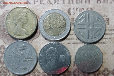 набор иностранных монет 1. до 01.12.16 - 2