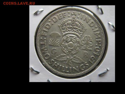 Англия, 2 шил. -1940г. и 3 пен. 1920 и 43год. - монеты 245