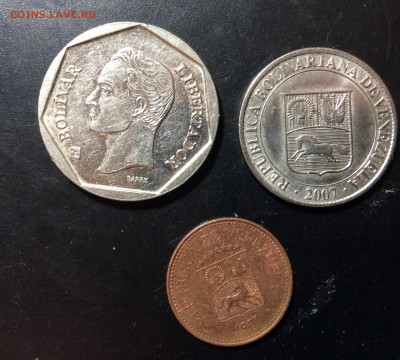 Венесуэла 3 монеты - image