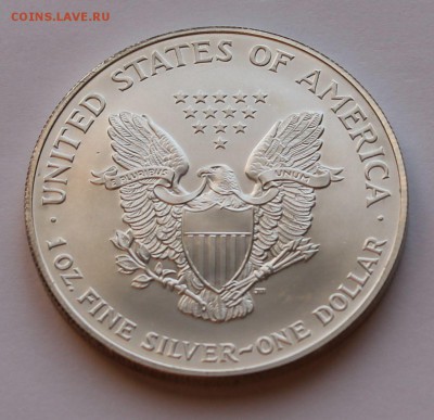 США. 1 доллар ШАГАЮЩАЯ СВОБОДА 2001. СЕРЕБРО, 31,1 - унция. - 8