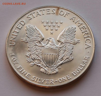 США. 1 доллар ШАГАЮЩАЯ СВОБОДА 2002. СЕРЕБРО, 31,1 - унция. - 8