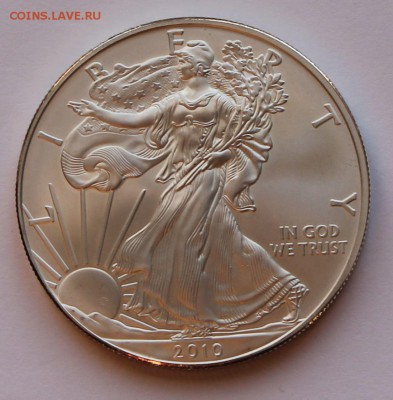 США. 1 доллар ШАГАЮЩАЯ СВОБОДА 2010. СЕРЕБРО, 31,1 - унция. - 3