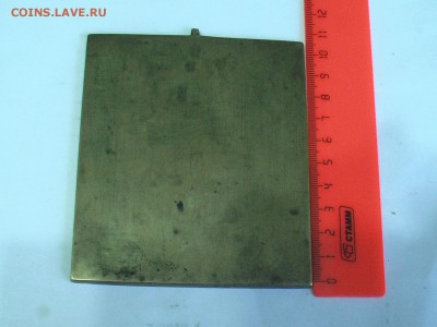 медная пластика  икона Николай Чудотворец-эмали - монеты и часы 020.JPG