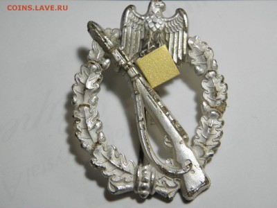 Штурмовой пехотный знак в серебре на оценку - PC230260.JPG
