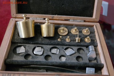 набор гирек позолоченных 1952г. госметр - SAM_7084.JPG