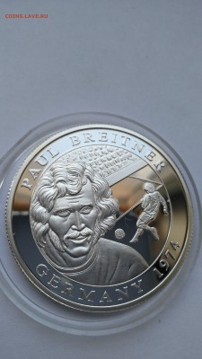 Либерия 2001 г 10 долларов ФУТБОЛ Пауль Брайтнер  до 12.01 - PHOTO_20161220_124257