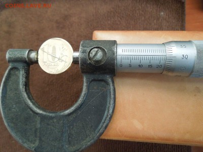 10 рублей 2012 года.Смещение,раскол штемпеля,безгуртовка. - GI_kJiuSLxc