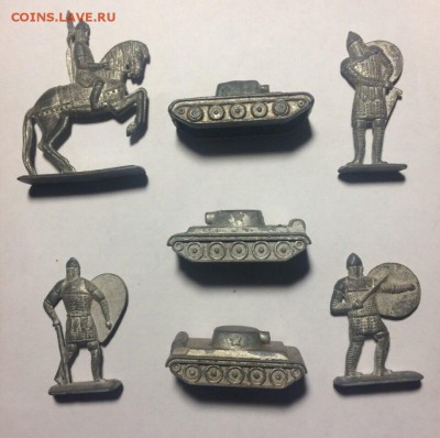 Игрушки солдатики танки оцените - IMG_8984.JPG