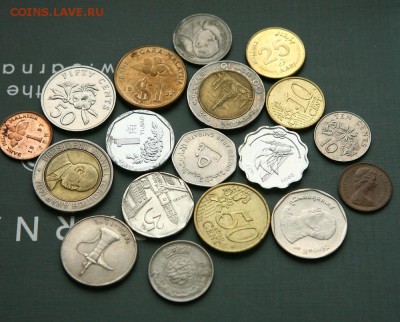 Лот иностранных монет 18 шт до 02,02 в 22-40 - иностр