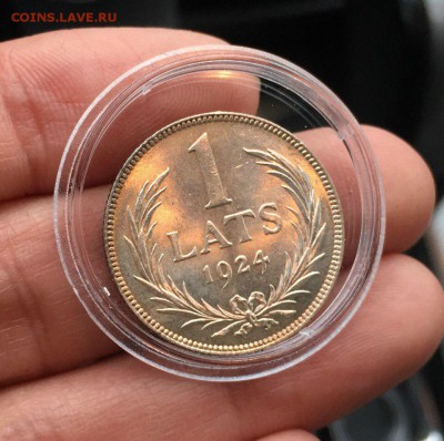 1 лат 1924 UNC на оценку - 1WVZ9aQF-sI