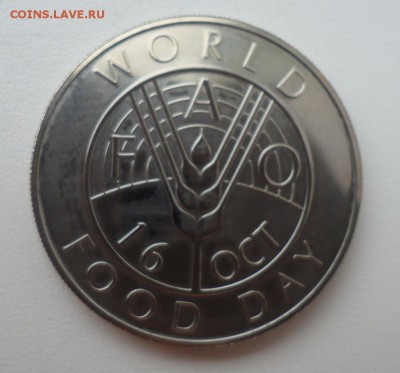 ВОСТОЧНЫЕ КАРИБЫ 10 ДОЛЛАРОВ 1981 ФАО ДО 03.02 22:00 МСК - DSC03001.JPG