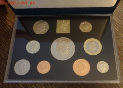 АНГЛИЯ - оф. жесткий набор 1999 г. книжечка до 3.02, 22.00 - Англия набор 1999 коробка_2