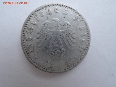 две монеты Германии И одна 5 центов США - DSCN4389.JPG