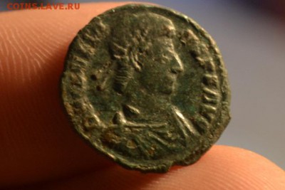 Рим.Констант 337—350 Феникс на пирамиде - CSC_1011.JPG