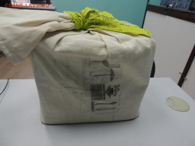 25р.2012 года Талисманы в мешке под пломбой ГОСЗНАКА - DSCN2890