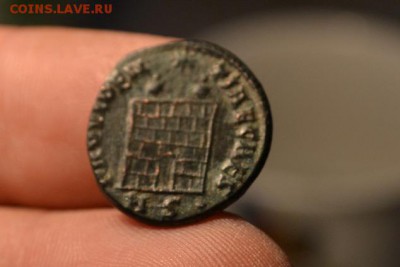 Рим.Констанций II 337-361 как Цезарь - CSC_0977.JPG
