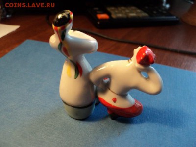 Статуэтка  Танцующая пара или Гапак до 11.03. в 22.00 - DSC04422.JPG