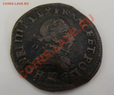 Франция -  двойной турский денье 157?  до 05.02.11 - 157