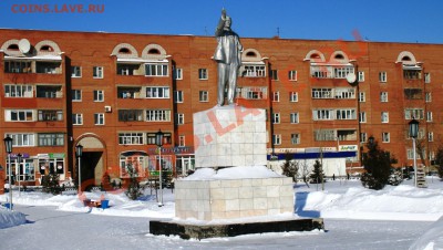 Сквер им. Ленина, на заднем плане - улица Чапаева - 0_1551a_b8e1312b_orig[1]