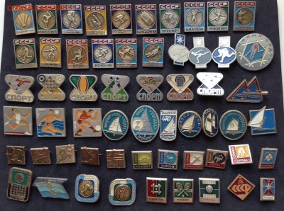 Знаки по Фиксу 10 руб , спорт и транспорт - image