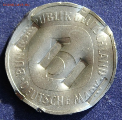 С 1 руб. ГЕРМАНИЯ 5 марк 1991г."F" ГАШЕНАЯ до 18.03 в 22 - IMG_5103.JPG
