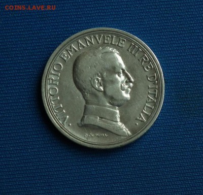 2 лиры 1915 Итал Виктор Эммануил III до 07.04 в 22-00 по МСК - DSCF3121.JPG