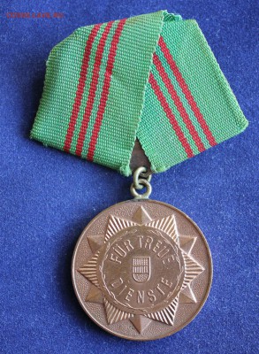 C 1 РУБ. МЕДАЛЬ ГДР  ЗА ВЕРНУЮ СЛУЖБУ В ПОЛИЦИИ до 10.4 - IMG_4192.JPG