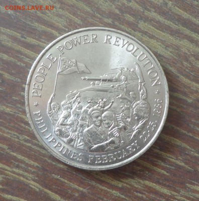 ФИЛИППИНЫ - РЕВОЛЮЦИЯ крупная до 18.04, 22.00 - Филиппины 10 п Революция_1