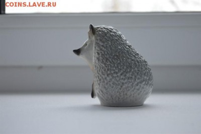 Фарфоровые статуэтки. Ежик и Медведь. Помогите оценить! - DSC_0023_640x425