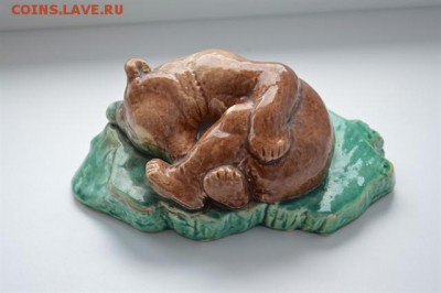 Фарфоровые статуэтки. Ежик и Медведь. Помогите оценить! - DSC_0027_640x425