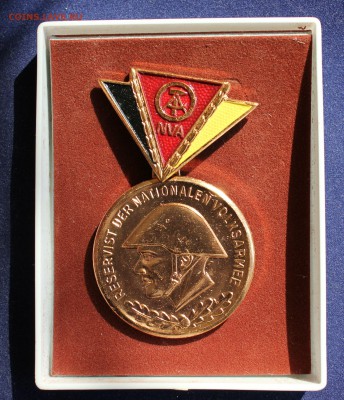 МЕДАЛЬ РЕЗЕРВИСТА НАРОДНОЙ АРМИИ ГДР 25.04 в 22-00 - IMG_5406.JPG