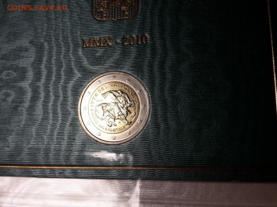 2 Евро Ватикан 2010 Год Священника Фикс - 2017-04-06 21.38.12