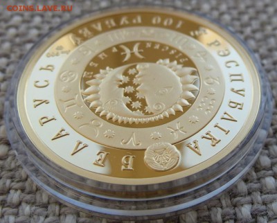 Беларусь 100 рублей 2011 "Рыбы" золото 900проба Пруф - 29.JPG