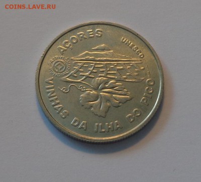 ПОРТУГАЛИЯ - 2,5 евро 2011 ВИНОДЕЛИЕ о.ПИКО 5.05, 22.00 - Португалия 2.5. евро 2011 Винодельческий р-н о-ва Пико_2