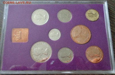АНГЛИЯ - жесткий годовой набор 1970 до 12.05, 22.00 - Англия набор 1970 коробка_2