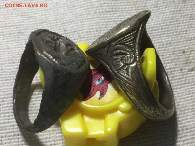 Два перстня, прошу помочь атрибутировать и оценить. - IMG_3143.JPG