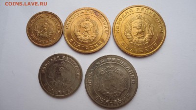 БОЛГАРИЯ НАБОР 1,3,5,10 СТОТИНОК 1951,20 СТОТИНОК 1954 UNC - DSC04509.JPG