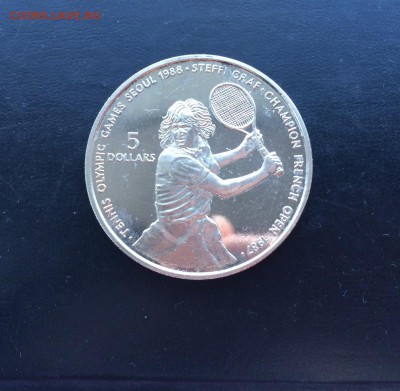 Крона Шайба Ниуэ 5$ долларов 1987 Теннис Штеффи граф - MzG8jrNKciM