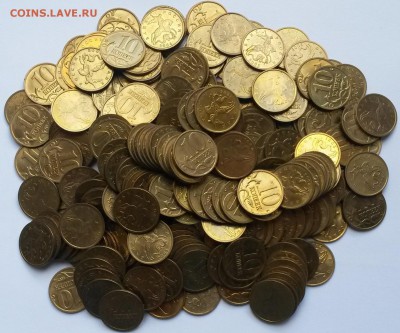 10 копеек. 270 шт. Не магнит. Блеск.  до 4.07    22.00 - 1