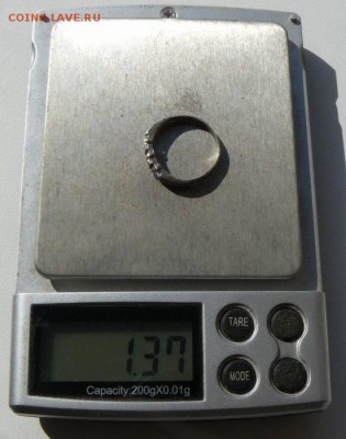 Колечко серебряное со вставками 10.07.17 22:00 Мск - колечко 1,37гр со вставками вес