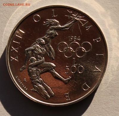 Сан-Марино 500 лир 1984. СЕРЕБРО. ТИРАЖ - 49 080 - 2