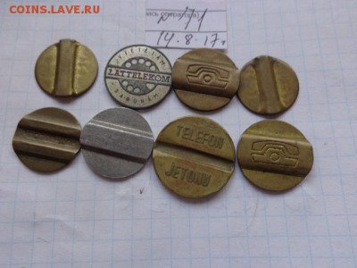 Жетоны: телефоны    8 шт  № 71  в  21-30 мск  21.8 - DSC02332.JPG