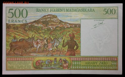 Мадагаскар 500 франков 1994 unc до 28.08.17. 22:00 мск - 1