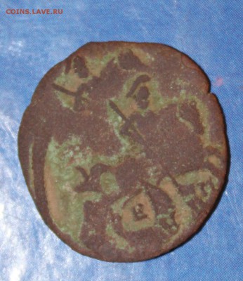 Монета полушка 1767 ( интересное соударение) - IMG_3886.JPG