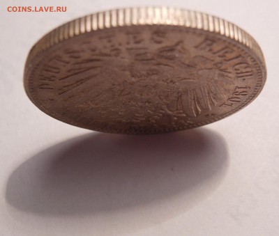 2 марки 1901 г. 200 лет династии на оценку - DSCN3401.JPG