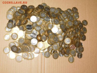 Копилка юбилейных монет биметалл и 5 рублей 2012 года МНОГО - DSCN4538.JPG
