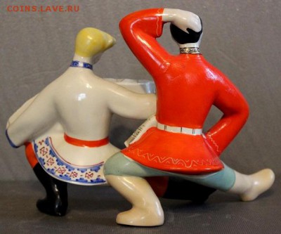 Фарфоровая статуэтка Русский Перепляс.Полонное - 449.JPG